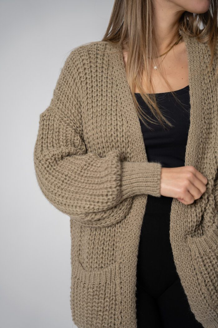 Grobstrick Cardigan "camel" – Bild 2