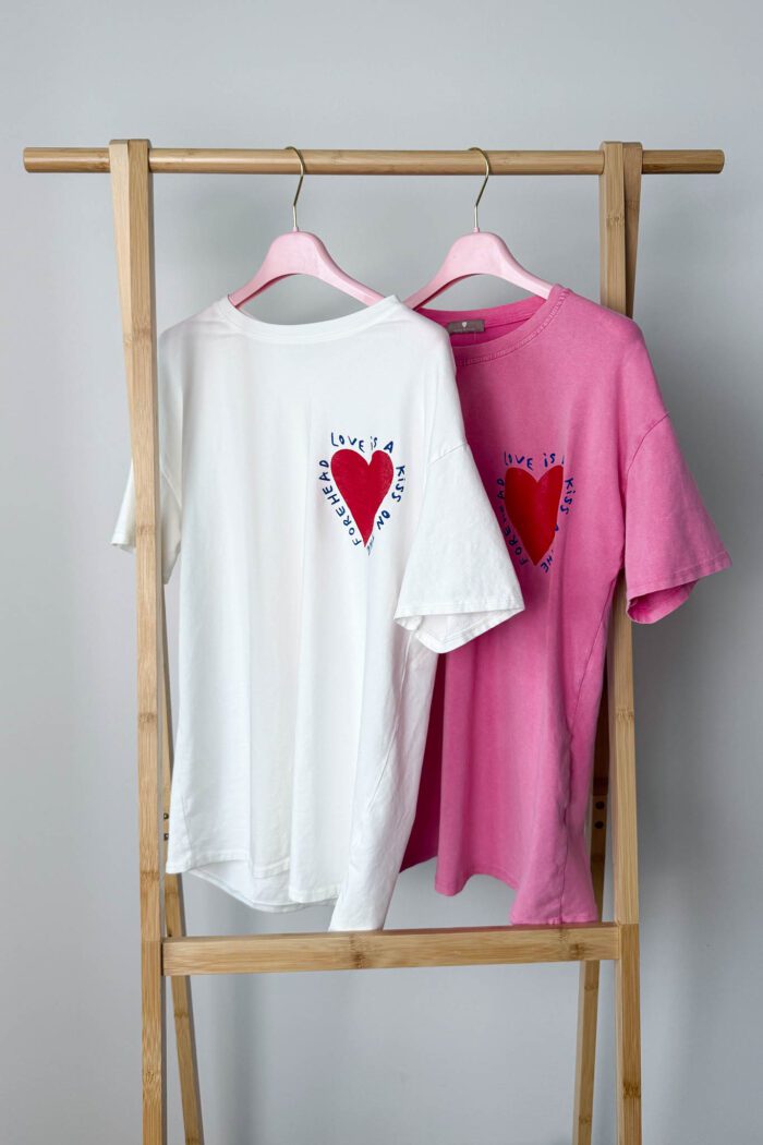 T-Shirt "Love is..."