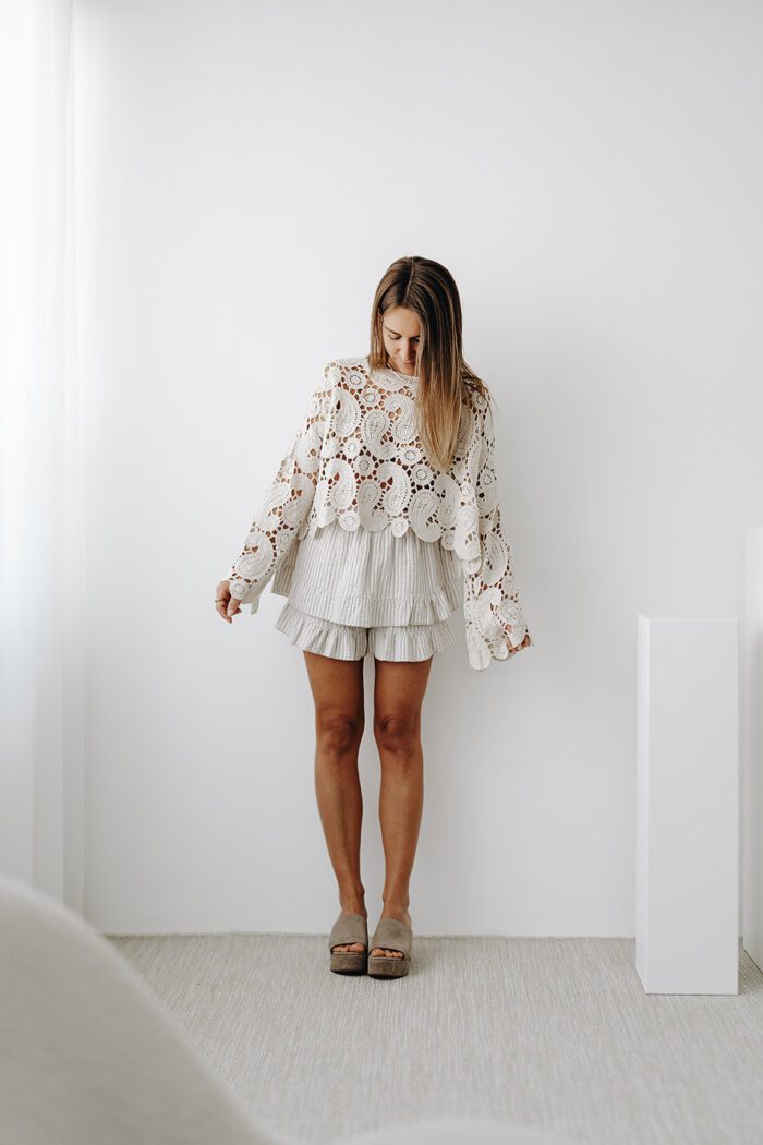 Musselin-Short mit Volants in zwei Farben – Bild 8