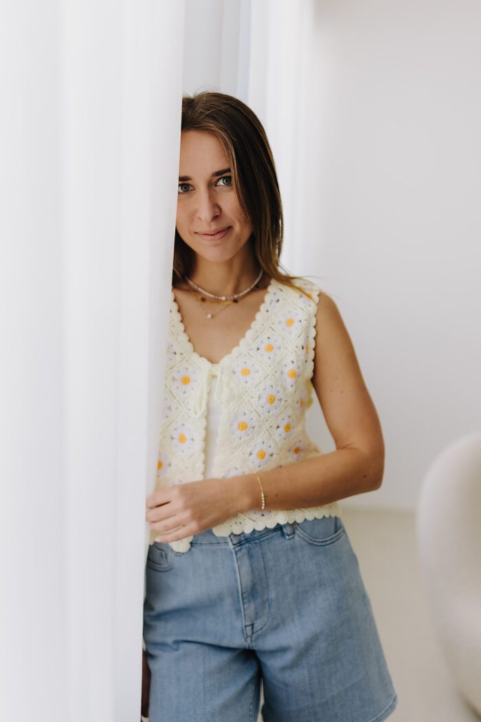 Boho Weste mit Blümchen in zwei Farben