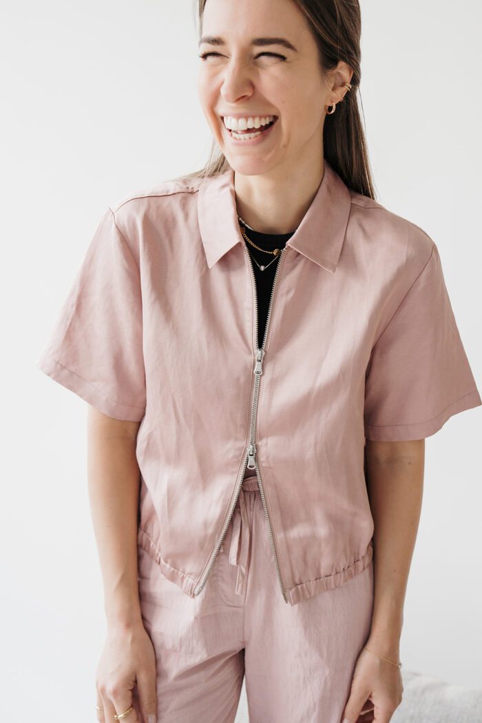 Kurzärmelige Satinjacke "soft mauve"