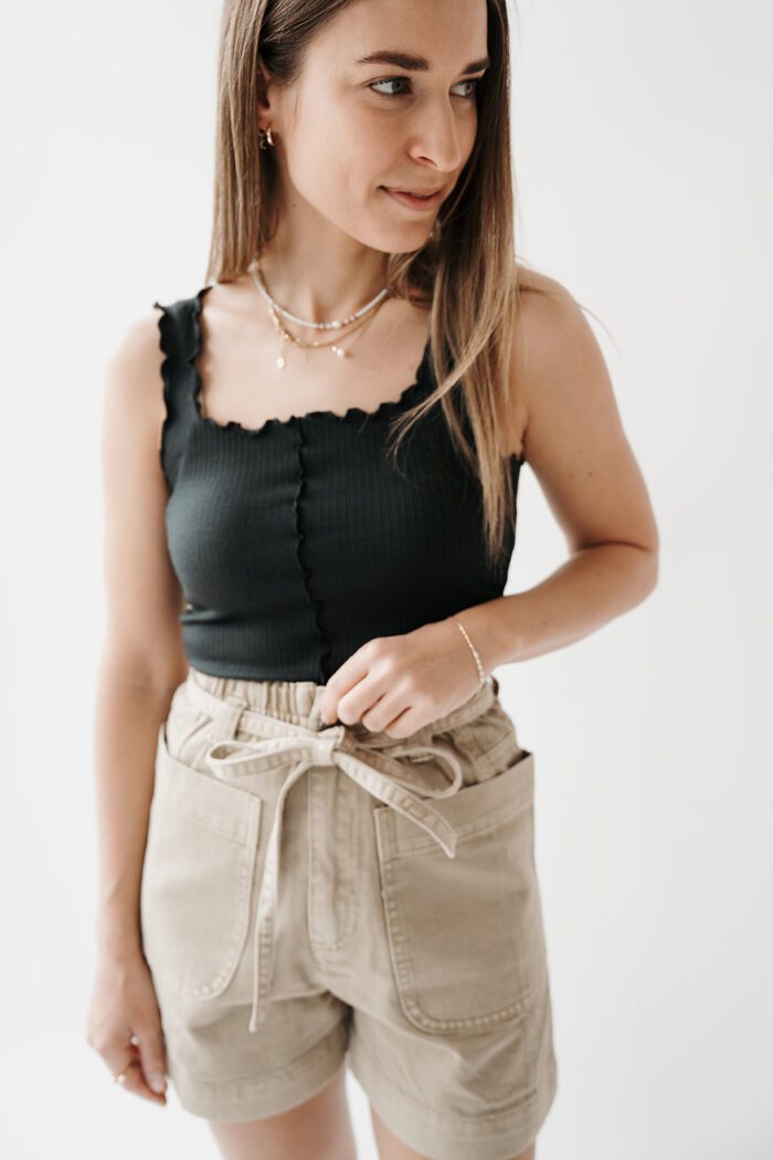 Top mit gewellten Details in zwei Farben – Bild 6