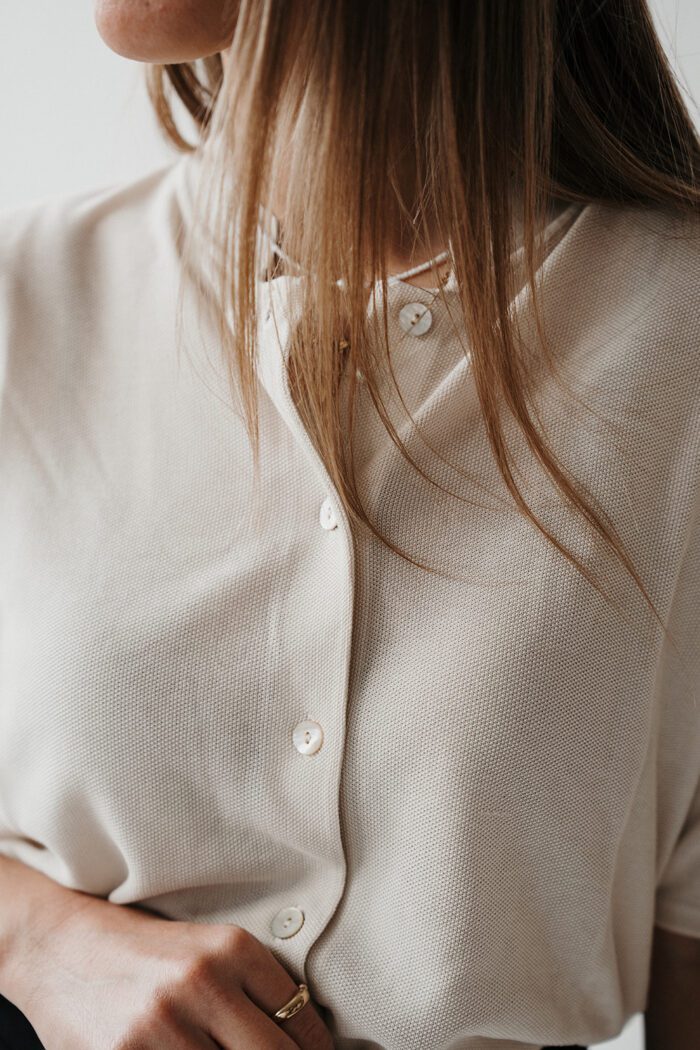 Strukturierter Kurzarm-Cardigan "summer sand" – Bild 7