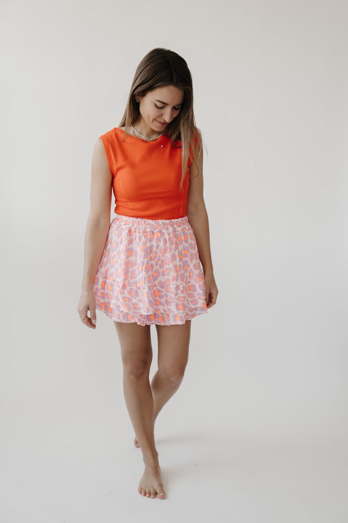 Musselin-Short mit Volants und buntem Leomuster
