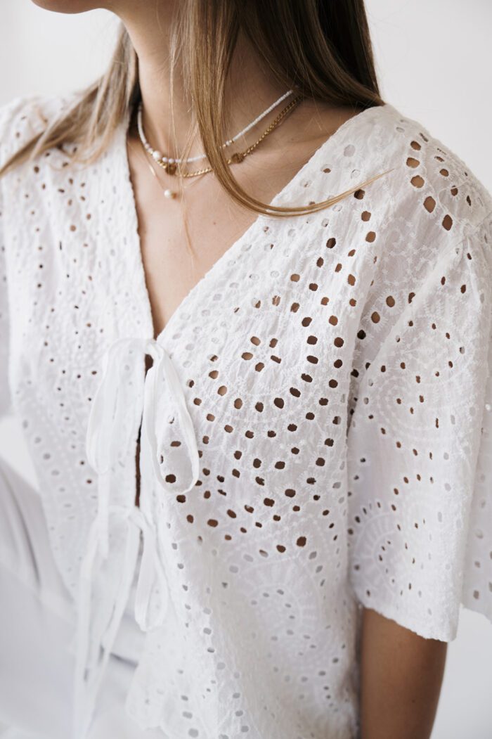 Lace Blouse in zwei Farben – Bild 3