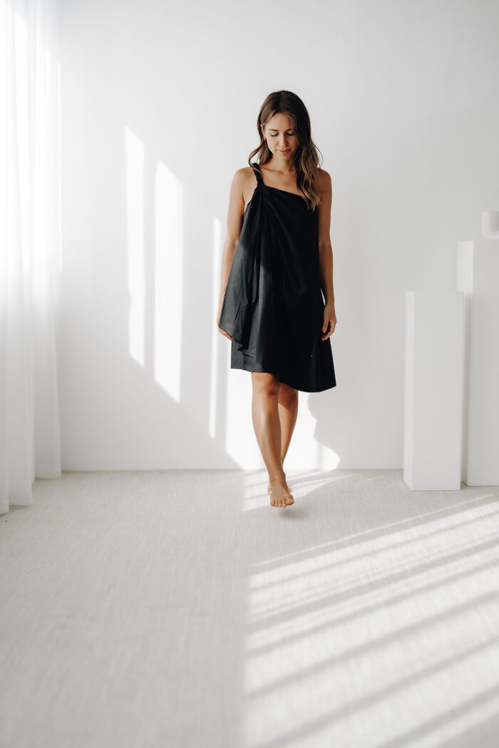One Shoulder Braided Dress "black" – Bild 2