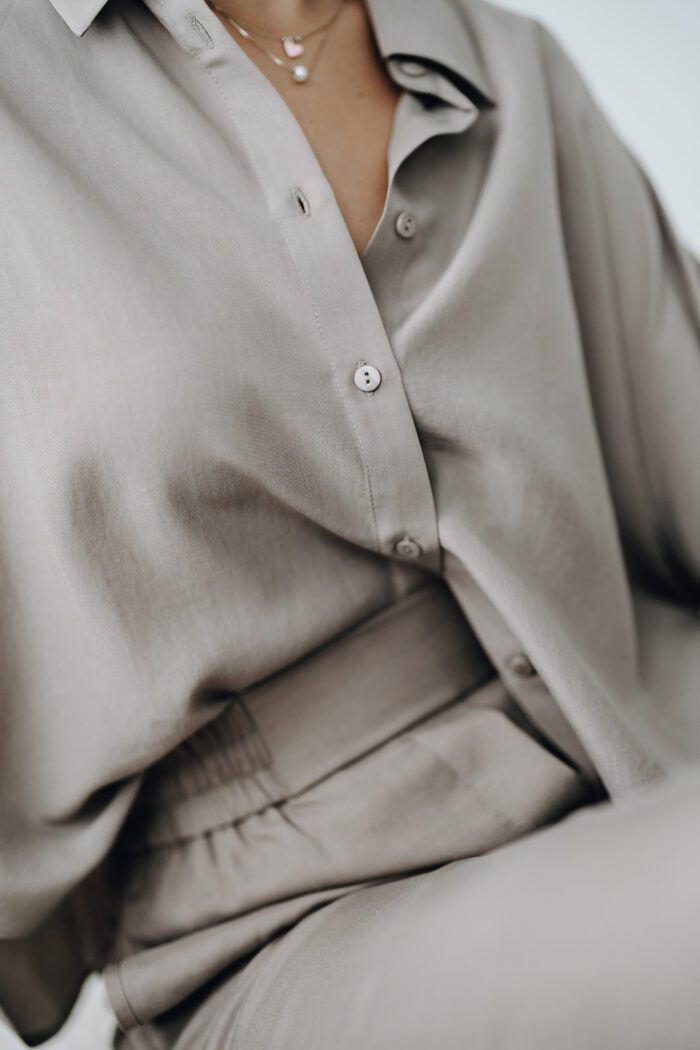 Cropped Bluse "greyish brown" – Bild 6