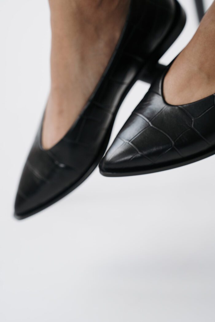 Ballerina                Black Croco – Bild 5