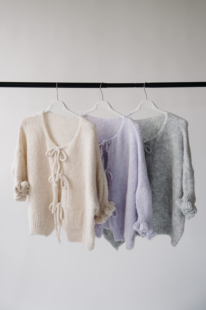 Cardigan Romance Créme – Bild 2