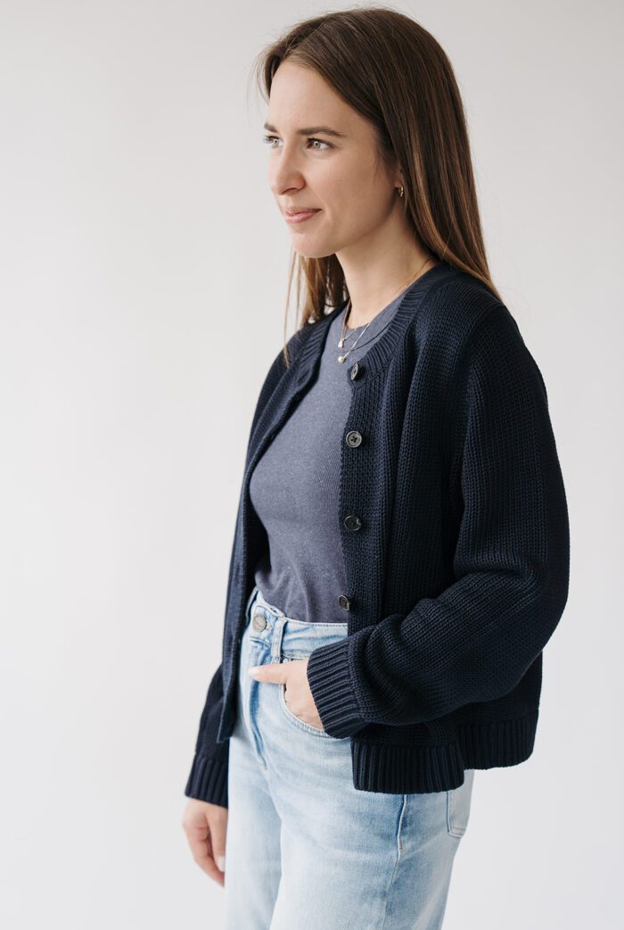 Ivy Knit O-Neck Cardigan Dark Saphire – Bild 3