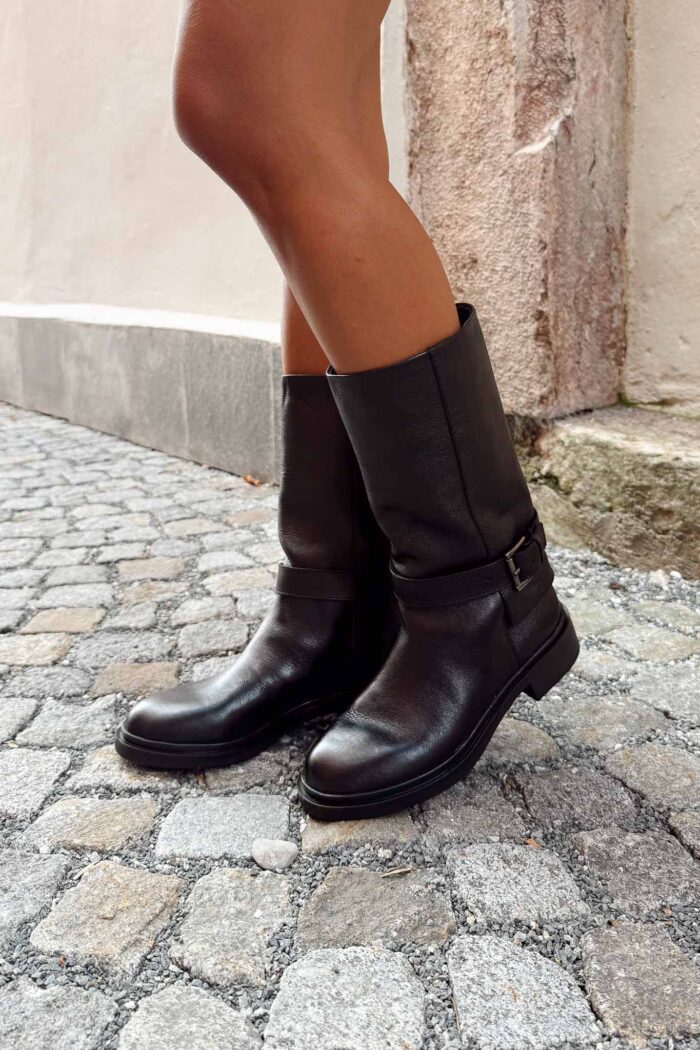 Boots Black